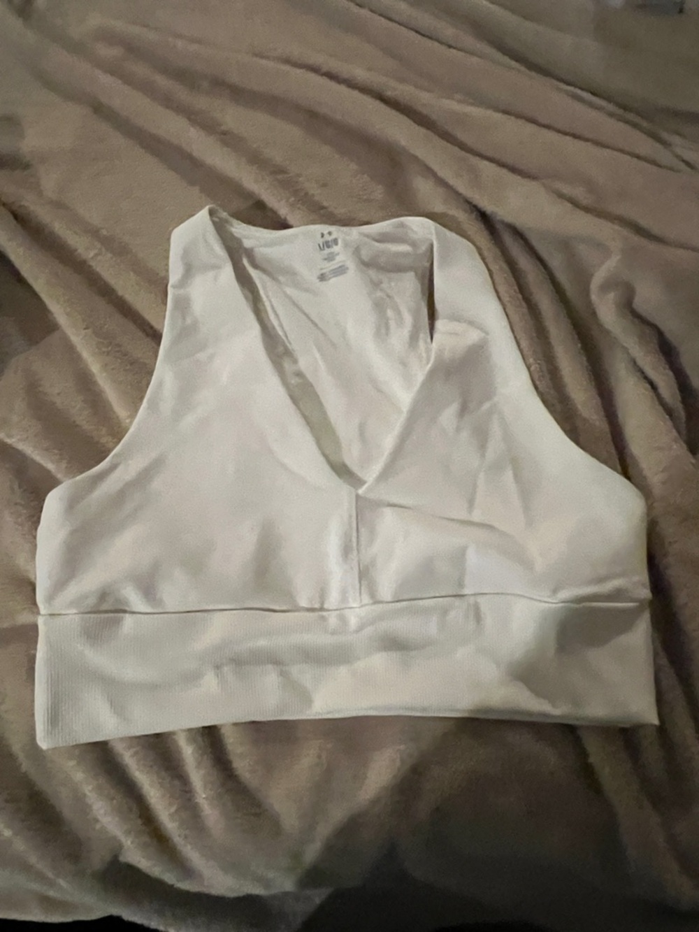 Under Armour White V-Neck Athletic Crop Tank